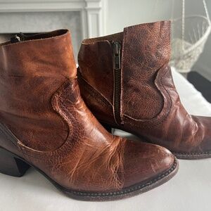 Size 7 Leather Brown boots